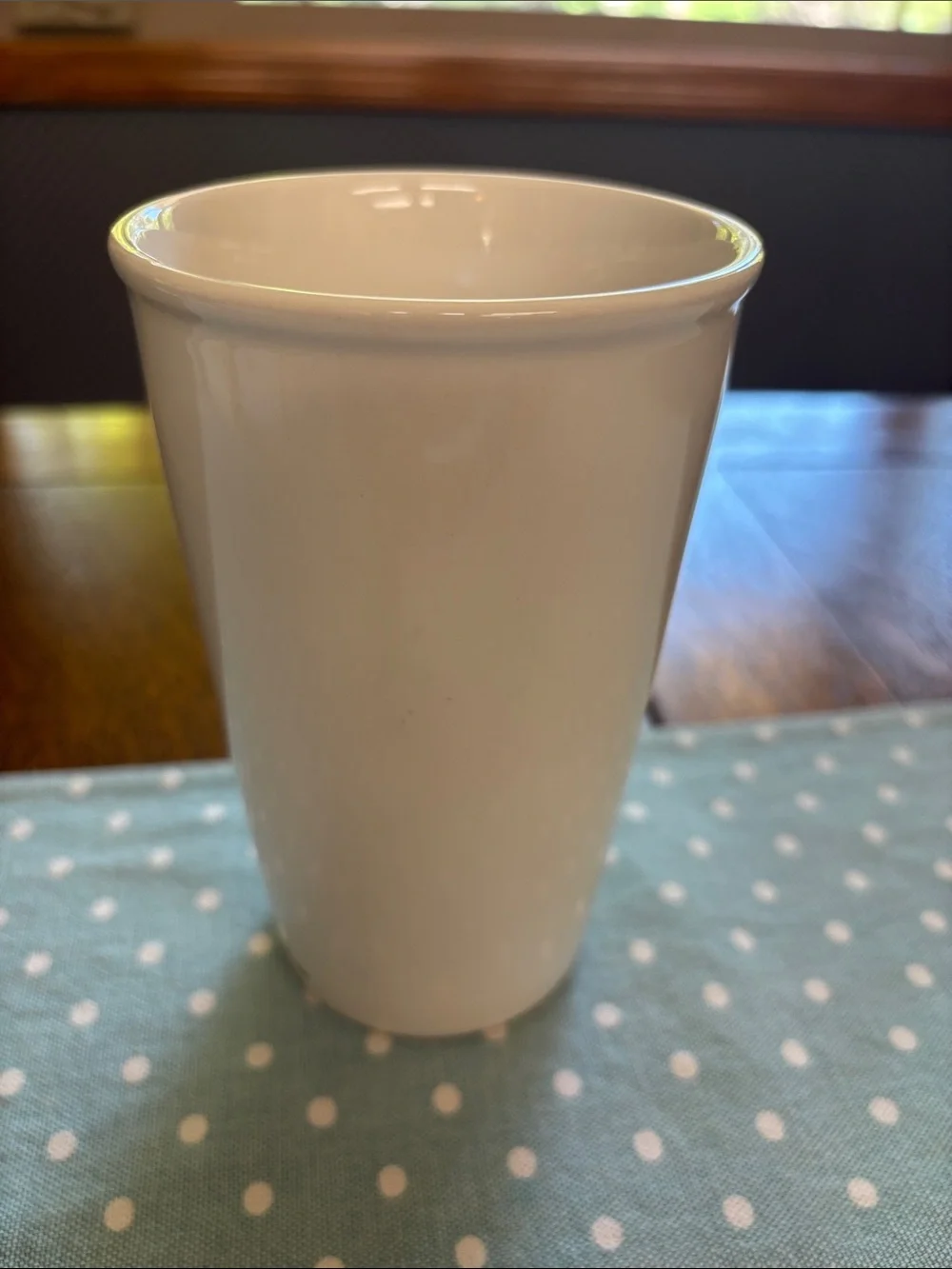 Starbucks | 2010 Grande 16 ounces | Off White, Brown Letters Tall Mug Cup EUC